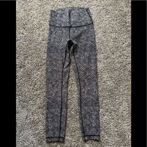 Lululemon Align Leggings - size 4